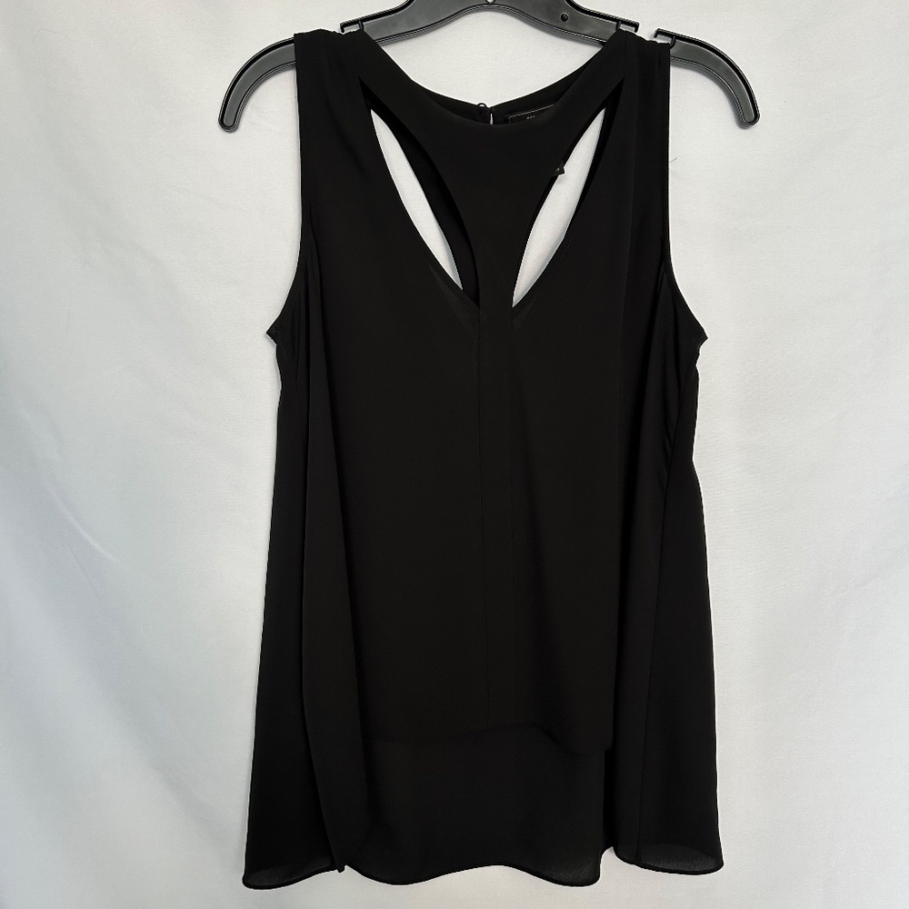 BGBC Max Azria Black Hi Low top with neck and back Cut outs XS‎